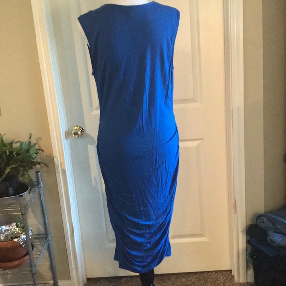 Blue dress - Picture 2 of 3